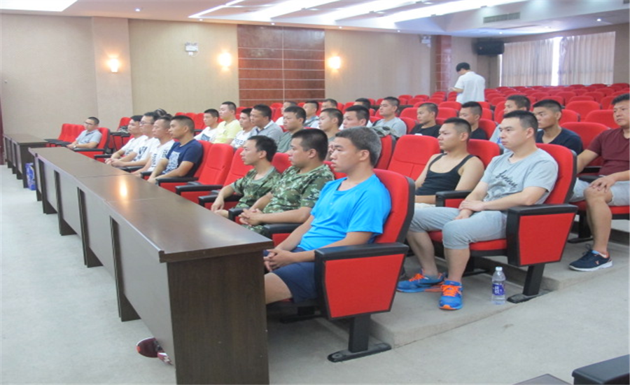 2016年驻鼎部队官兵烹饪培训班顺利举办